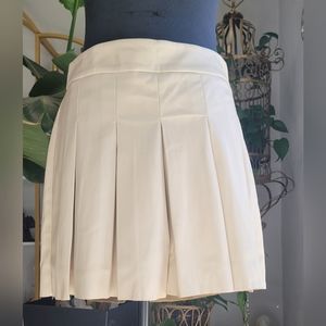 NWT faux leather pleated skort mini Size L